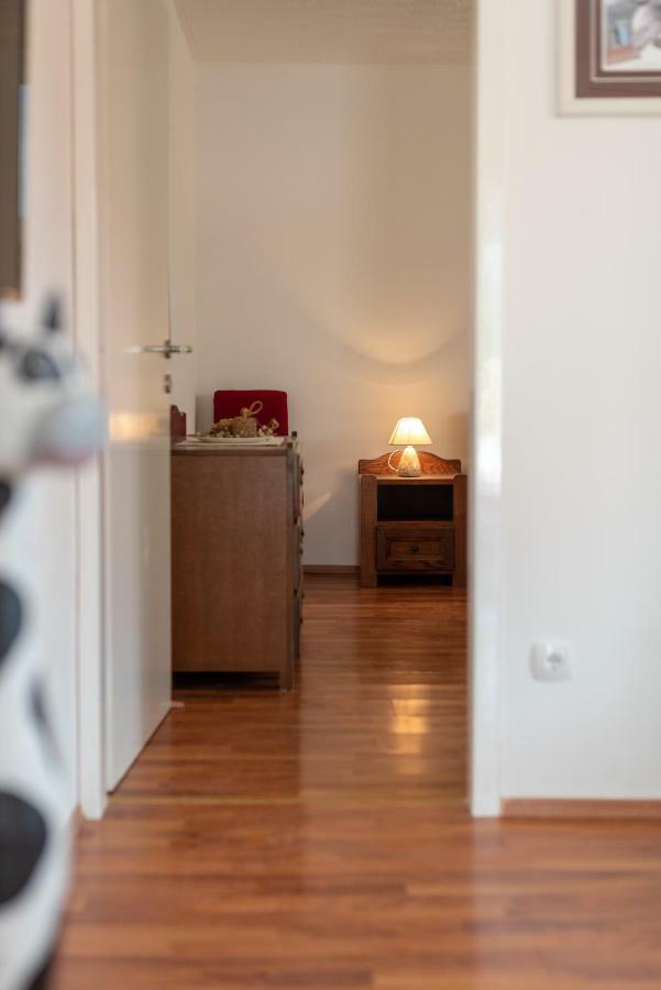 Apartment Dinka Trogir Luaran gambar